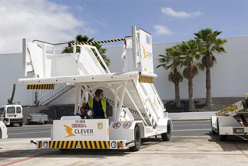 CLECE reforça a sua posição nos aeroportos, comprando participações da Eagle.